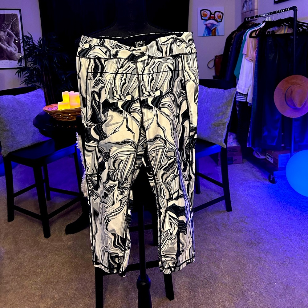 Calvin Klein Capri Leggings